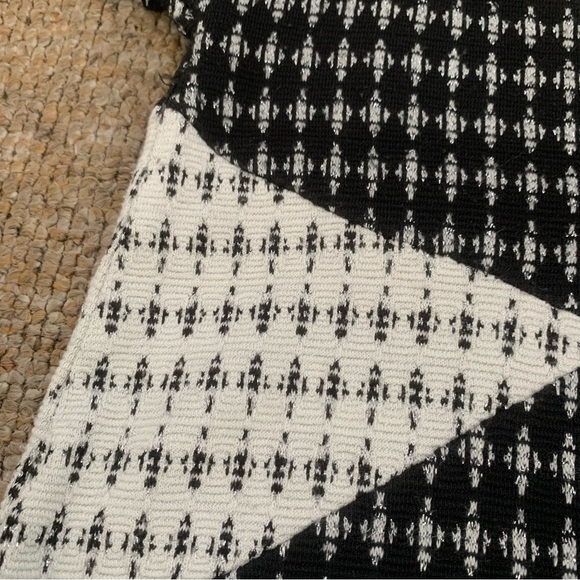 Zara W&B Embellished Dress Size S - Picture 4 of 6